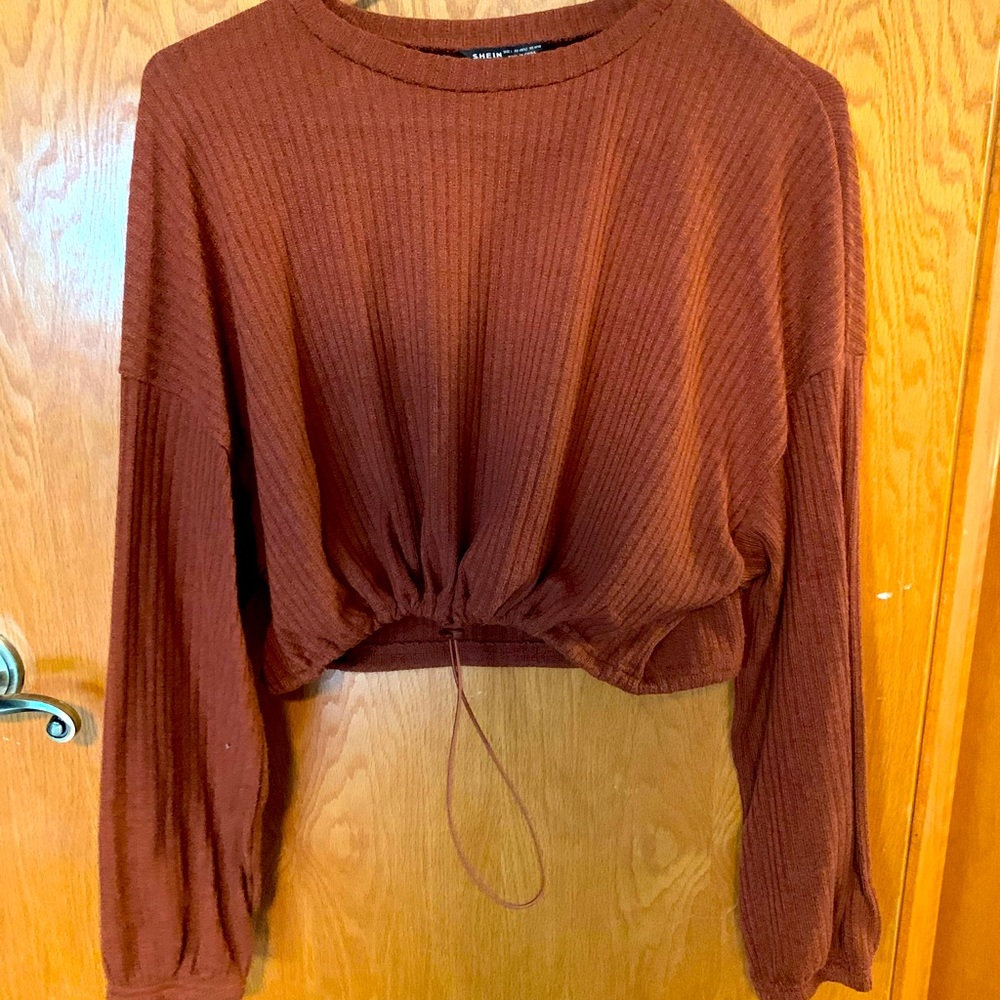 Cropped top